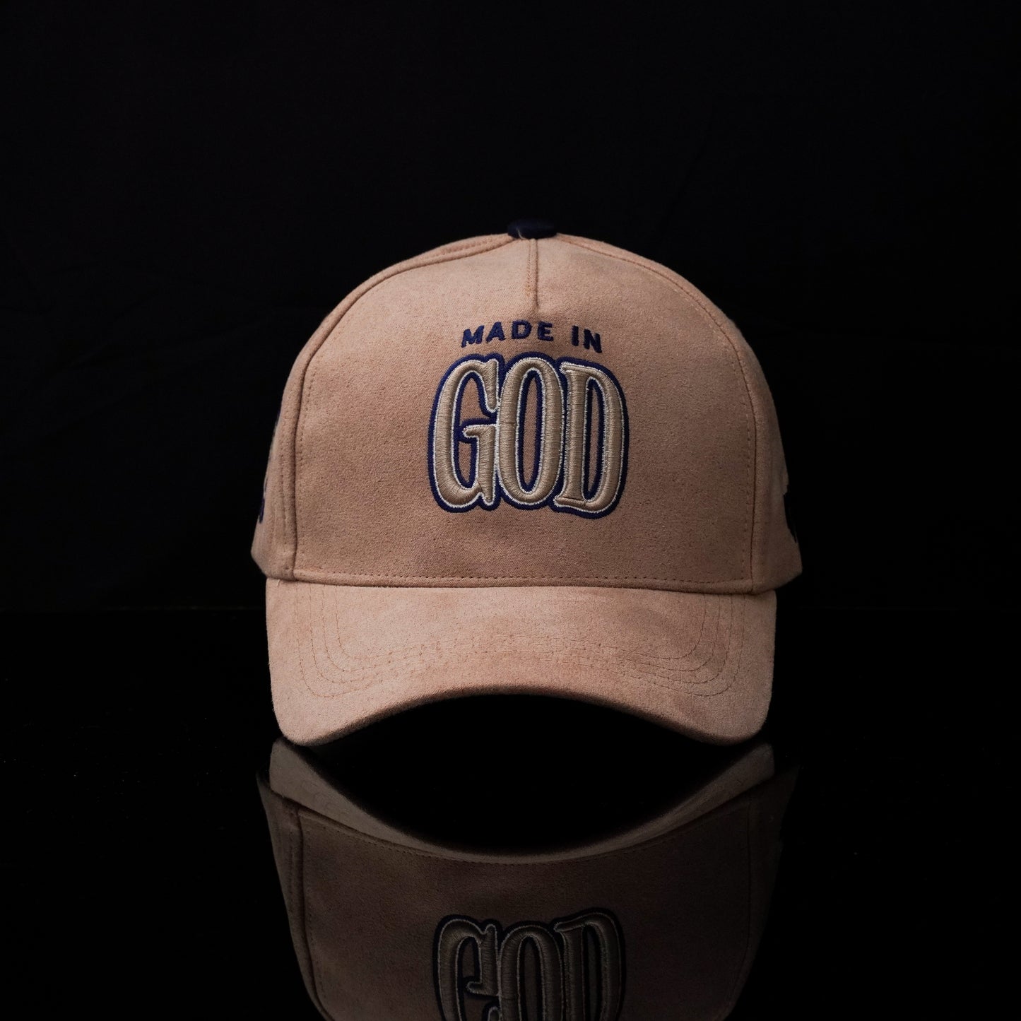 GORRA MADE IN GOD
