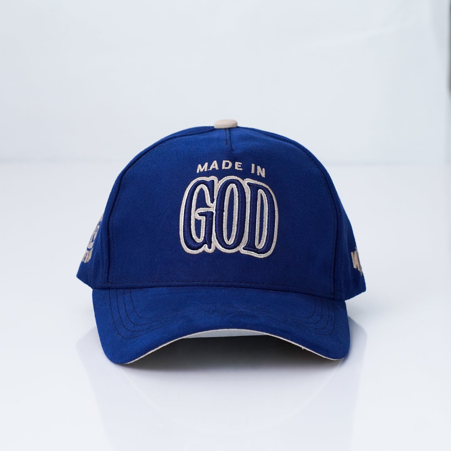 GORRA MADE IN GOD